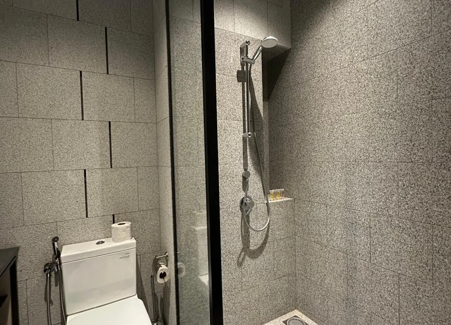 Scarletz Suites Klcc By Cozy Escape Kuala Lumpur